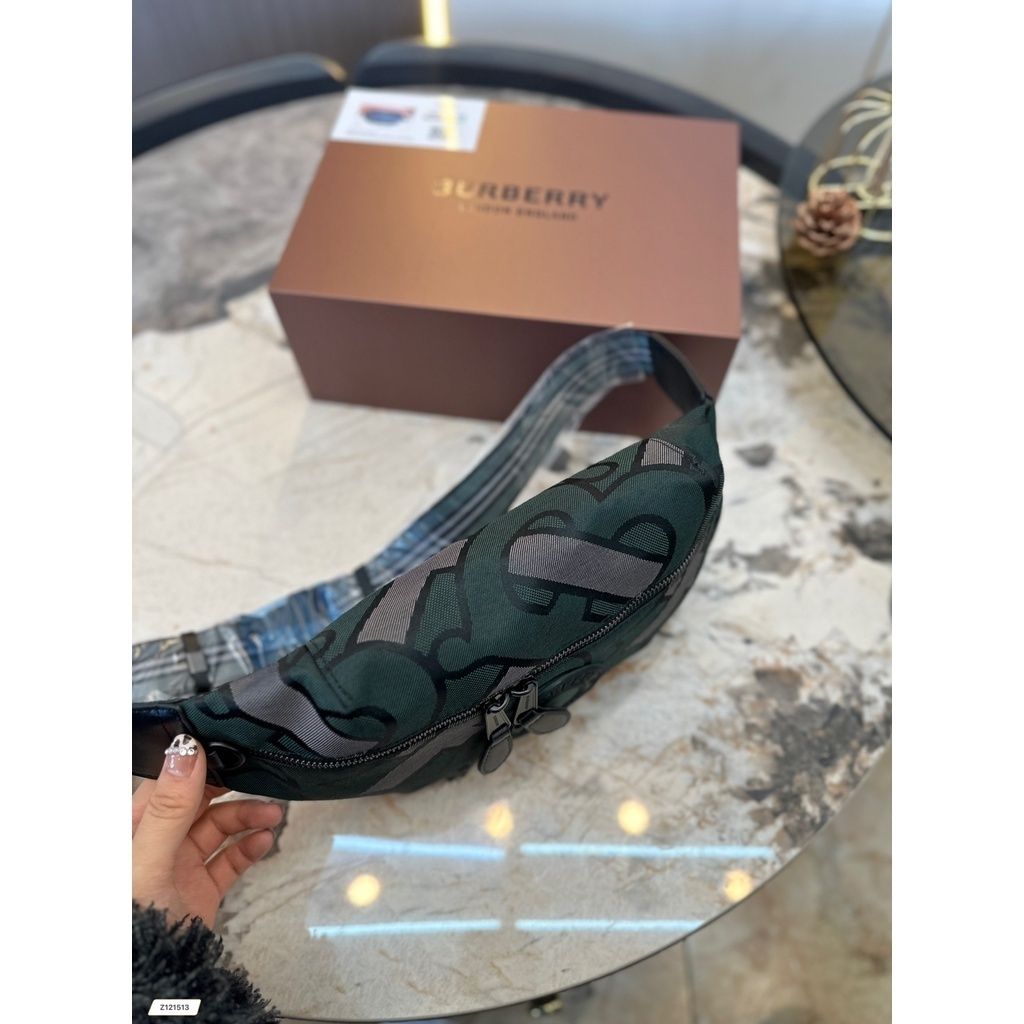 sg-11134201-7rbm1-lnxz0wiu9a4sfb