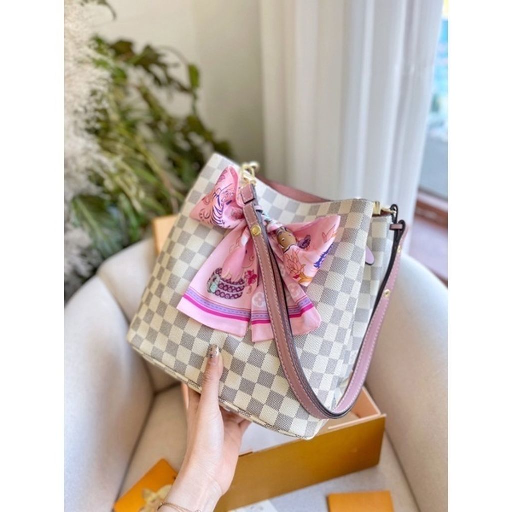 sg-11134201-7rbma-lm7pejufvujd7c