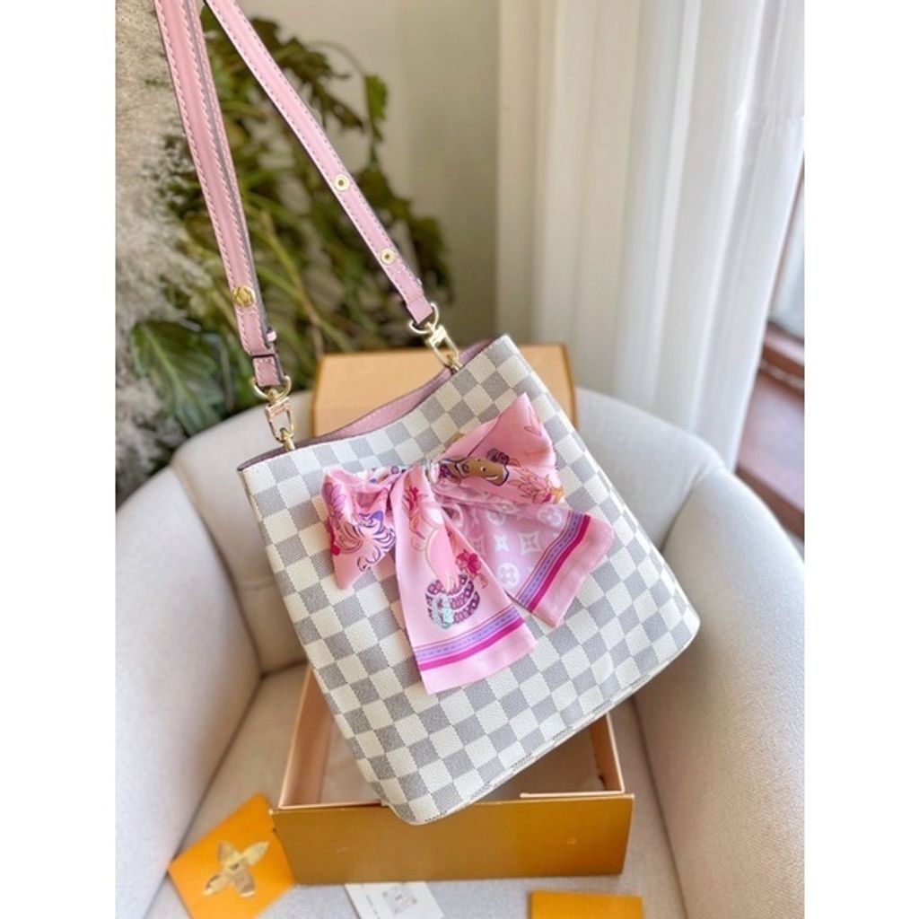 sg-11134201-7rbla-lm7pekb362o542