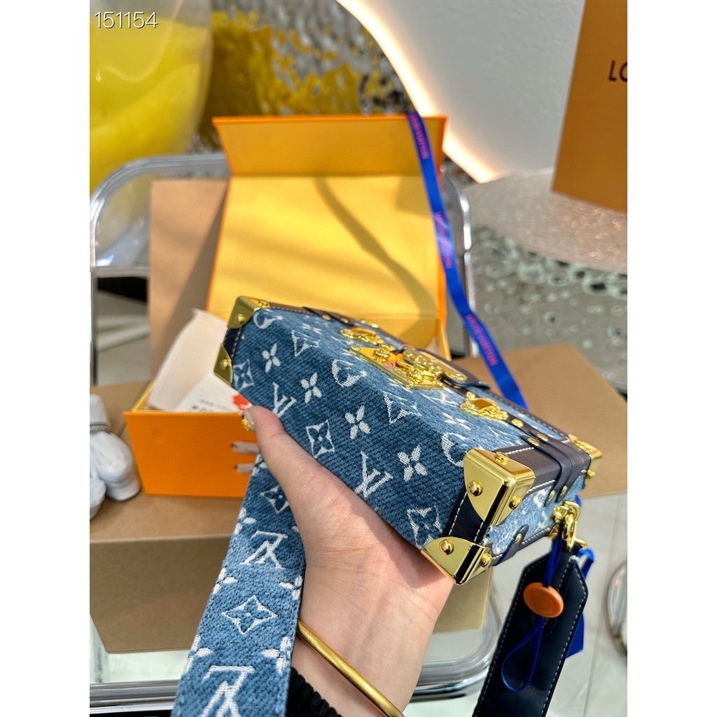 sg-11134201-7rbll-lmk5om644lj9eb