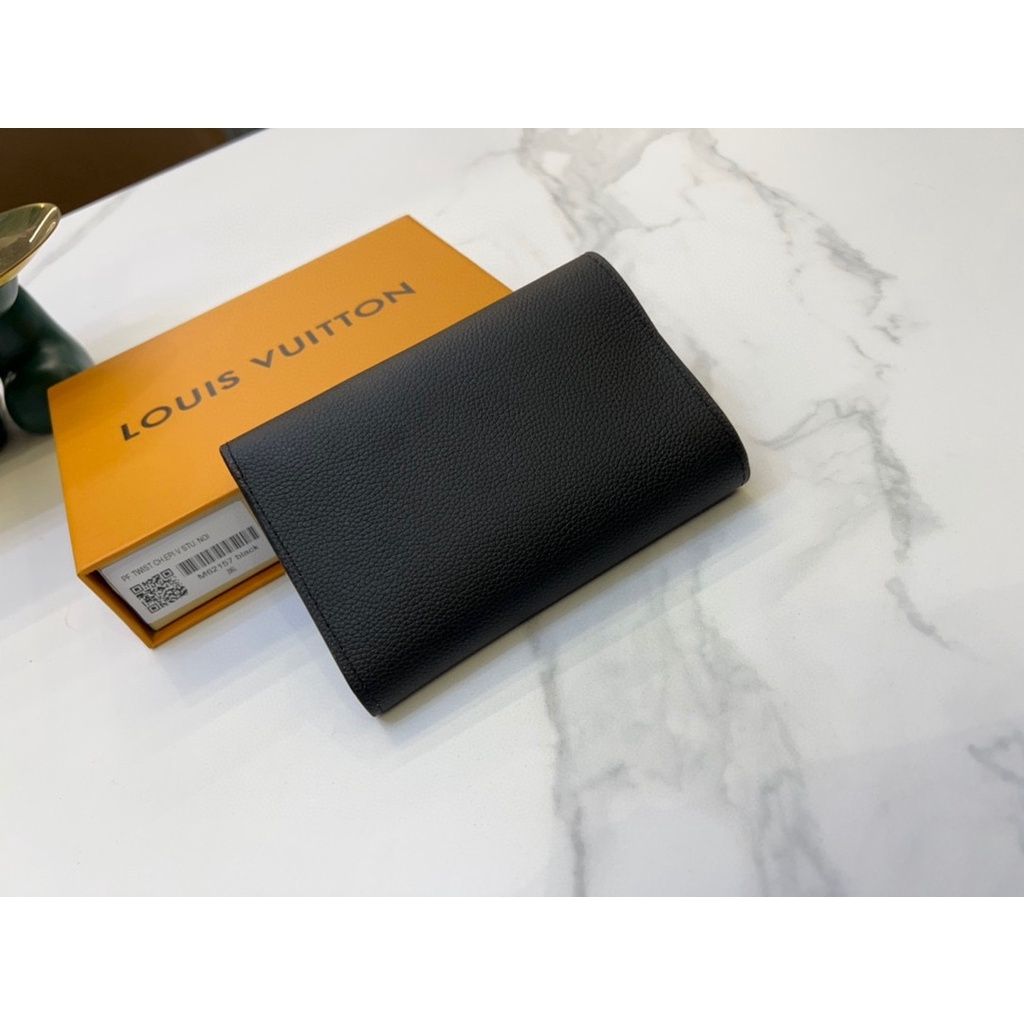 sg-11134201-7rblc-lny0d9eur6lt69