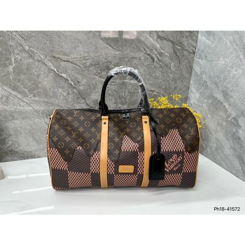 sg-11134201-7rblz-louy95zr2uzb6d