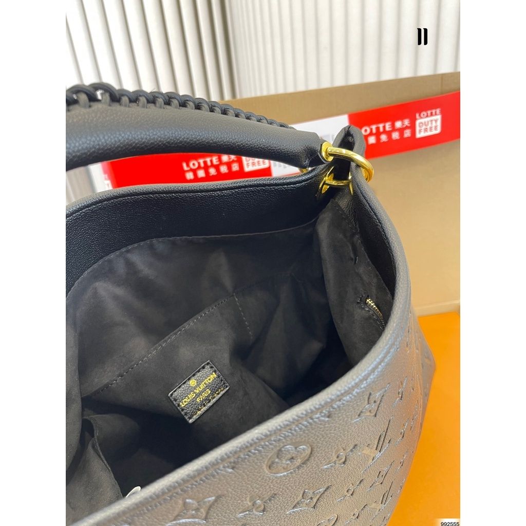 sg-11134201-7rbky-lmcmwaijtczp65