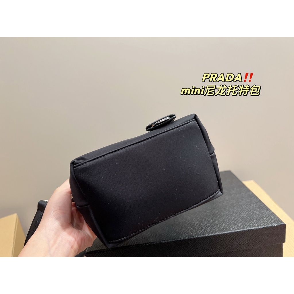 sg-11134201-7rblc-lp4t8a1mgq0573