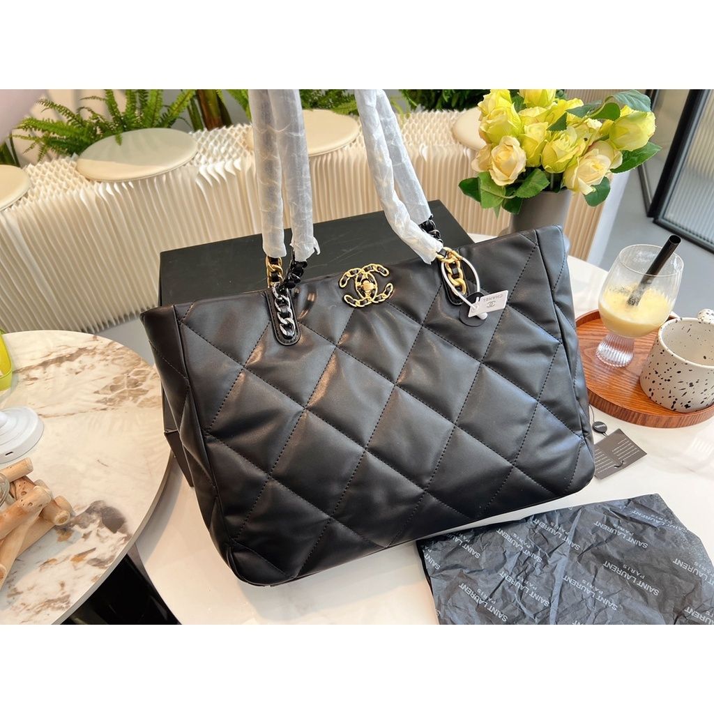 sg-11134201-7rbkw-lmj8mh2qqfkp0d