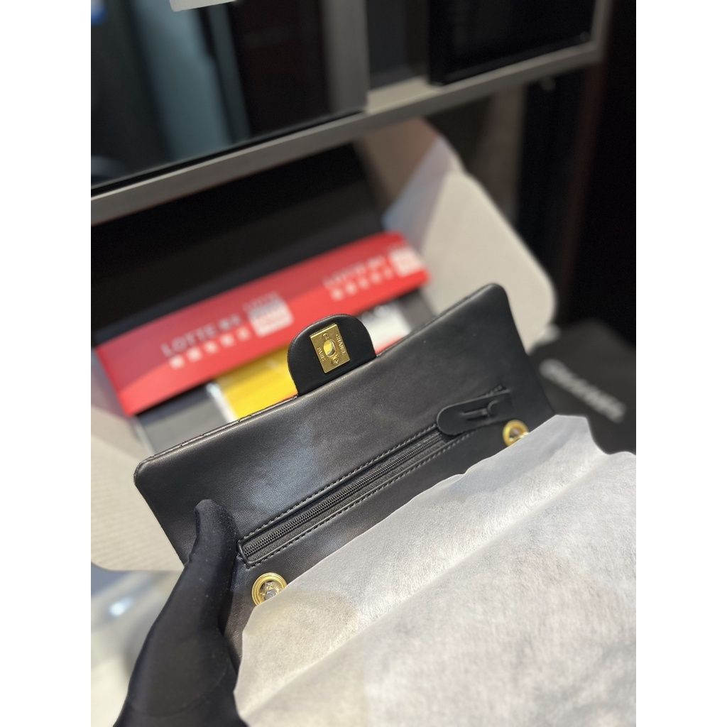 sg-11134201-7rbk4-lmm2h5pvrzvd6b