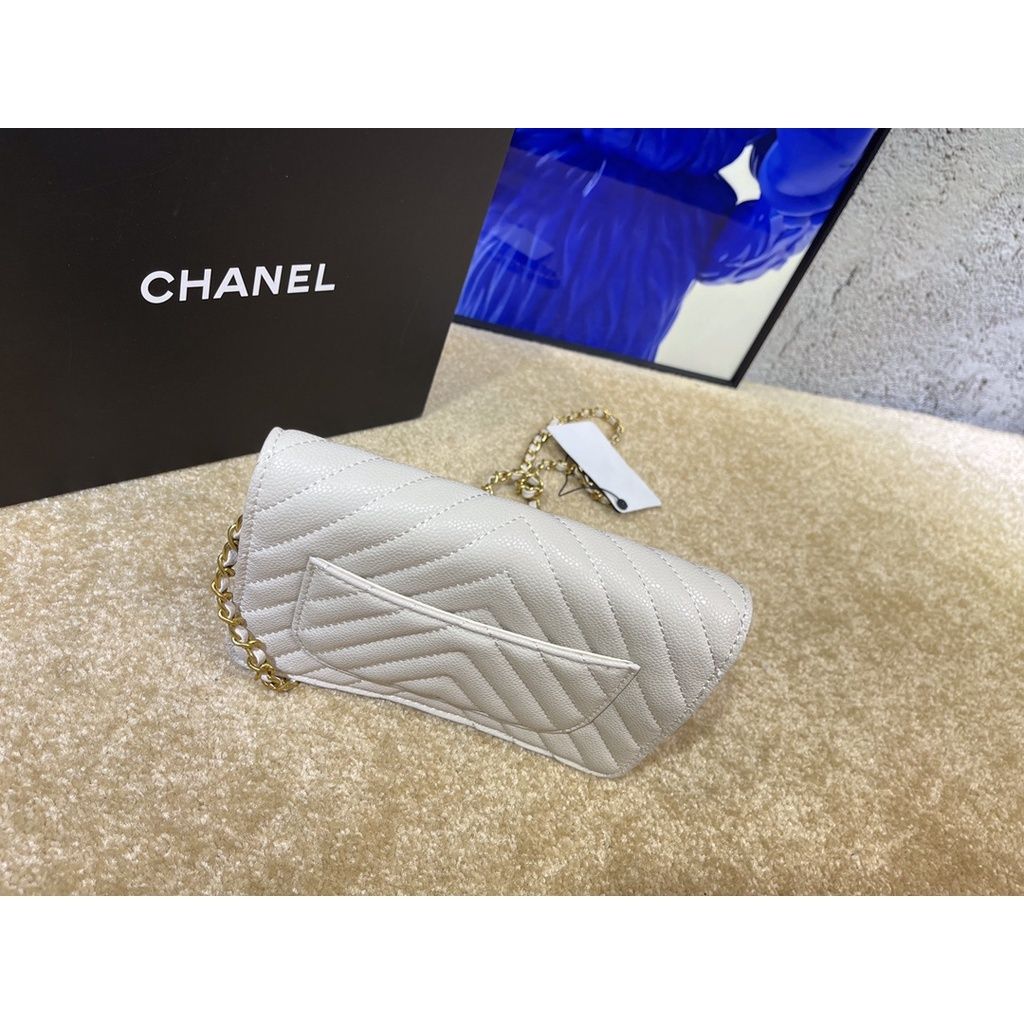 sg-11134201-7rbmk-lomd8oyond1d52