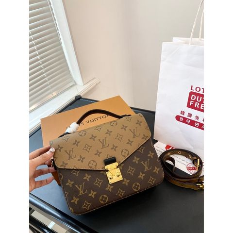 sg-11134201-7rbl8-lntyaclcrrfq8d