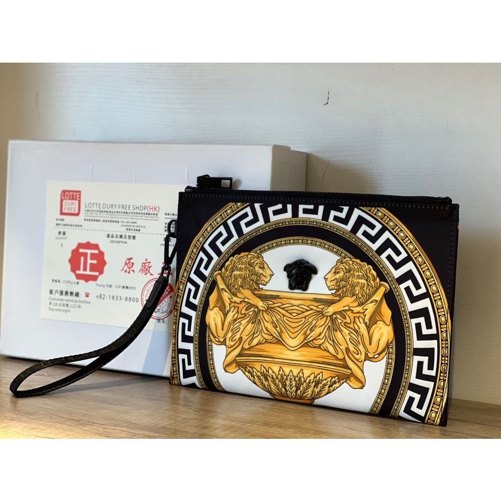 sg-11134201-7rblr-lomcvvtffvyid5