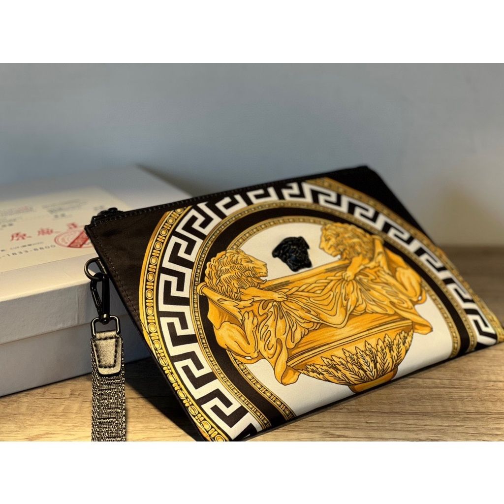 sg-11134201-7rbkj-lomcvwk2bi7wc6