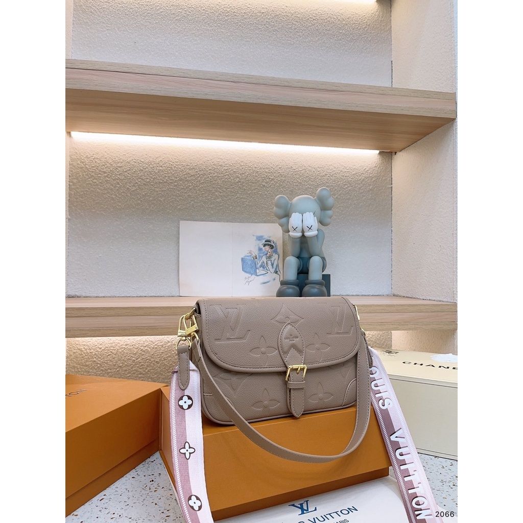 sg-11134201-7rbnk-lnxzxvefg16t62