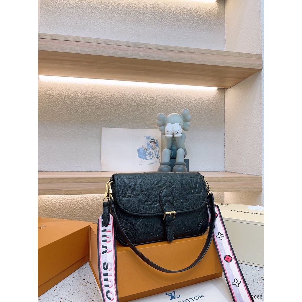 sg-11134201-7rble-lnxzxvln5gz57a