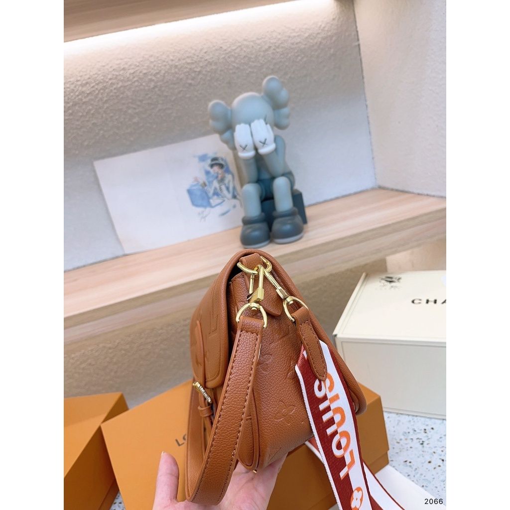 sg-11134201-7rbn1-lnxzxubazvt418