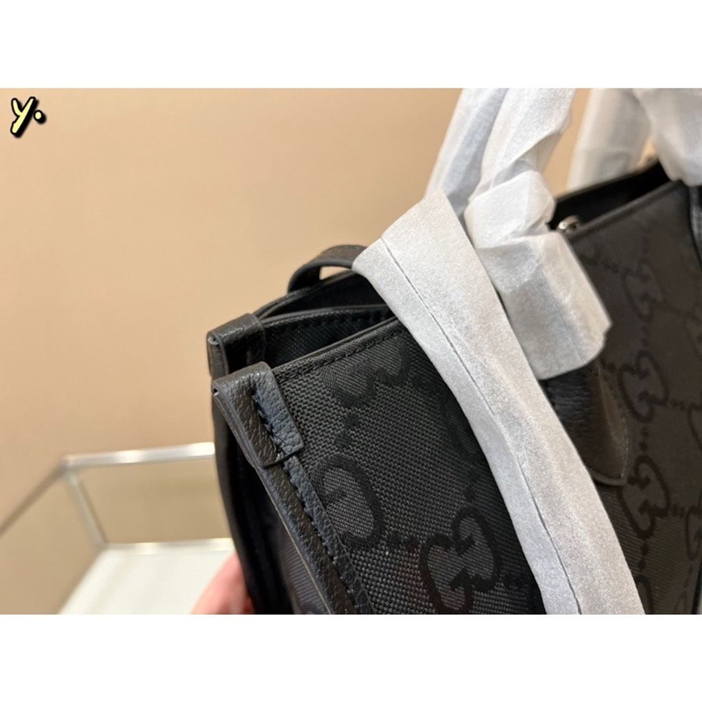 sg-11134201-7rbn4-loc2r95iqxoj4a