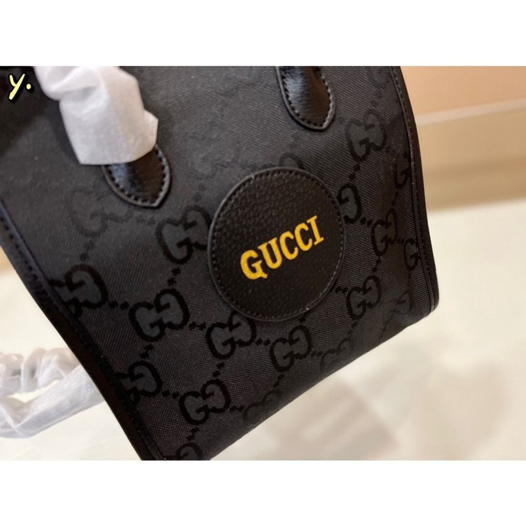 sg-11134201-7rbkk-loc2r9gwaafl1c