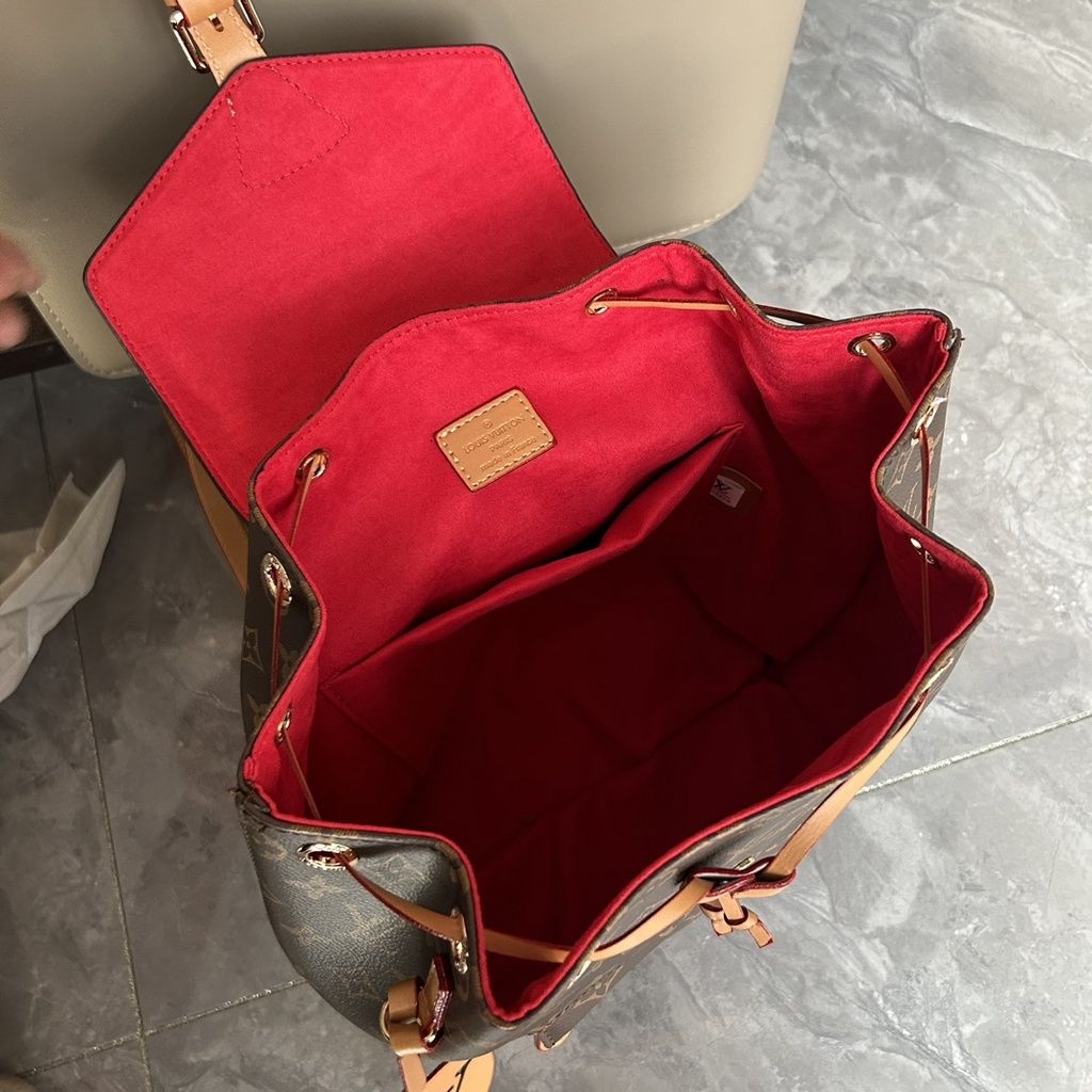 sg-11134201-7rblw-loqmkouq2q5v70