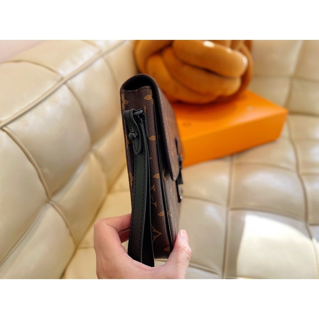 sg-11134201-7rbnj-lmlxuxwadk5526