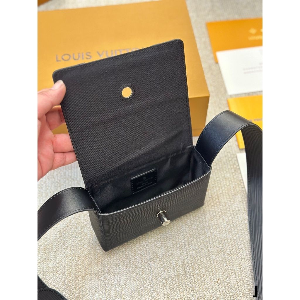 sg-11134201-7rbm4-low9oh0je1o3de