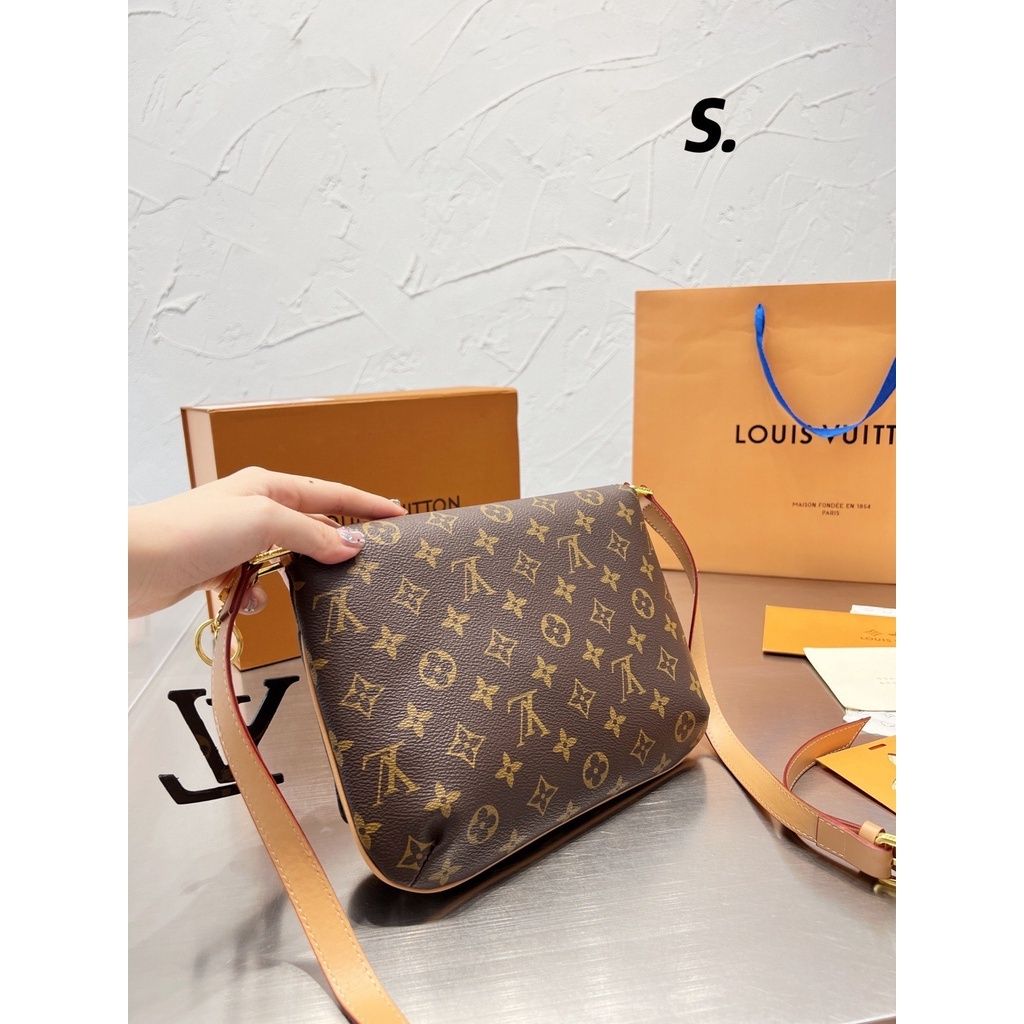 sg-11134201-7rblr-lnty2h79iof2b6