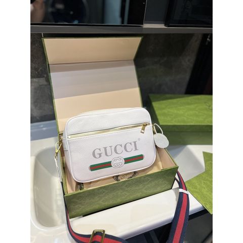 sg-11134201-7rbmm-lo7qvzzeuop60d