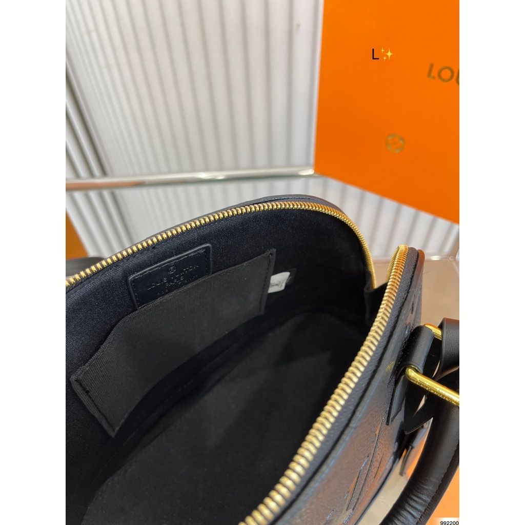 sg-11134201-7rbms-lowd6lmwqnsjff