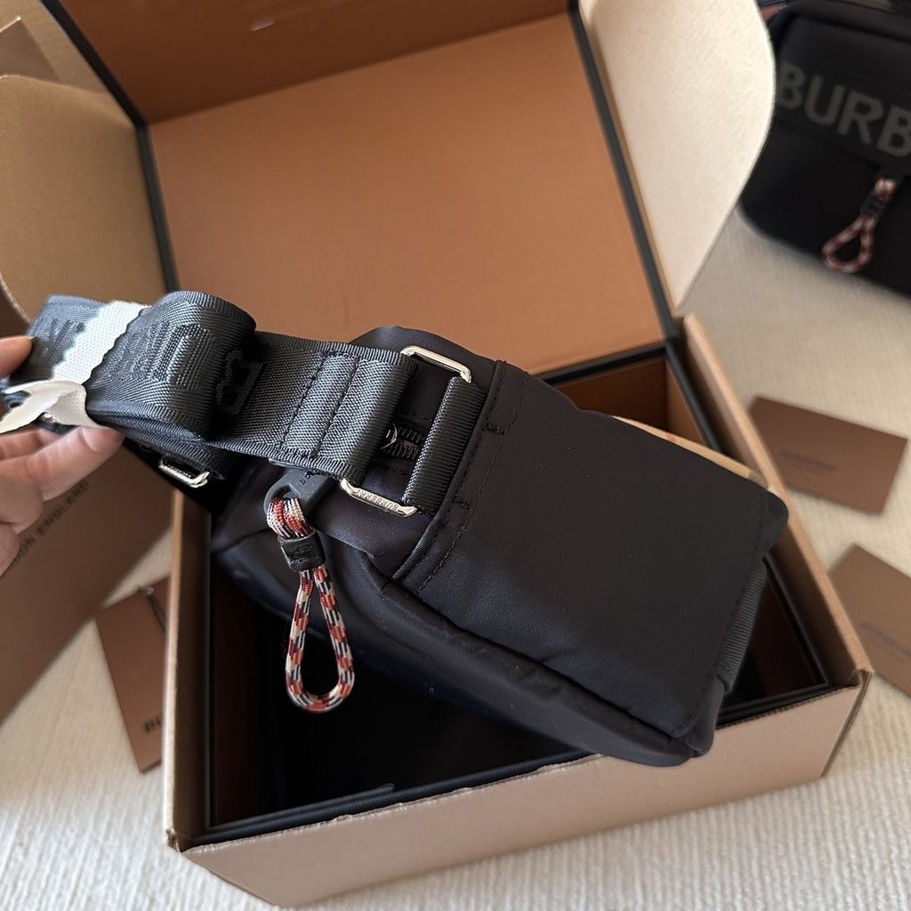 sg-11134201-7rbk8-loawggu7n0qy0e