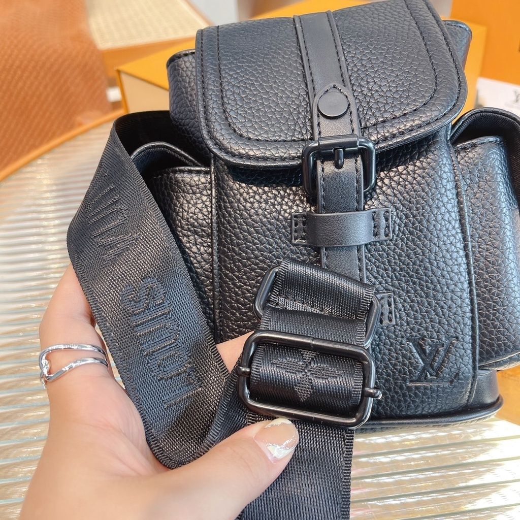 sg-11134201-7rbk7-loc1qiiyahr1ad