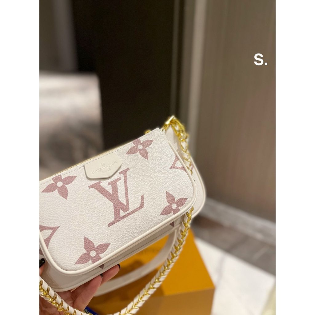 sg-11134201-7rbmh-lnxzf0zg6p0x2b