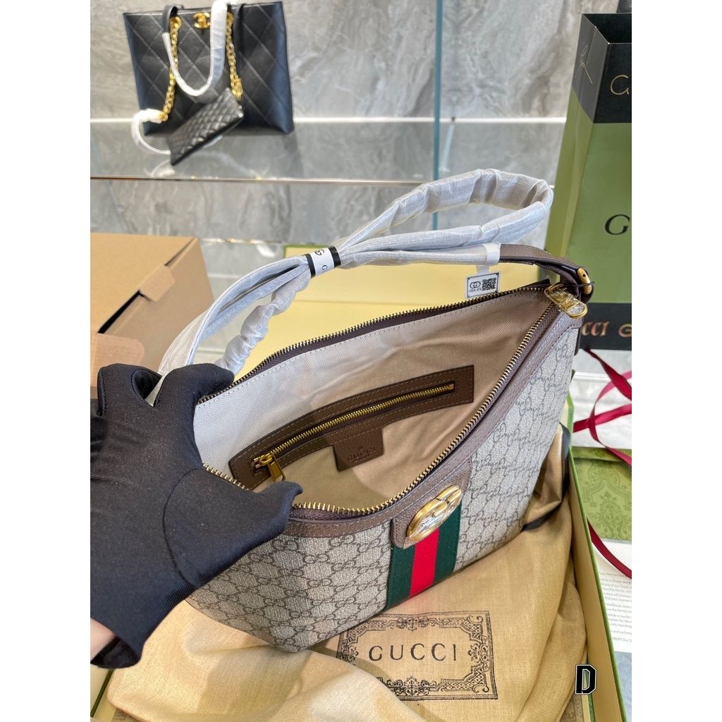 sg-11134201-7rblk-lo7r16k9us0t0f