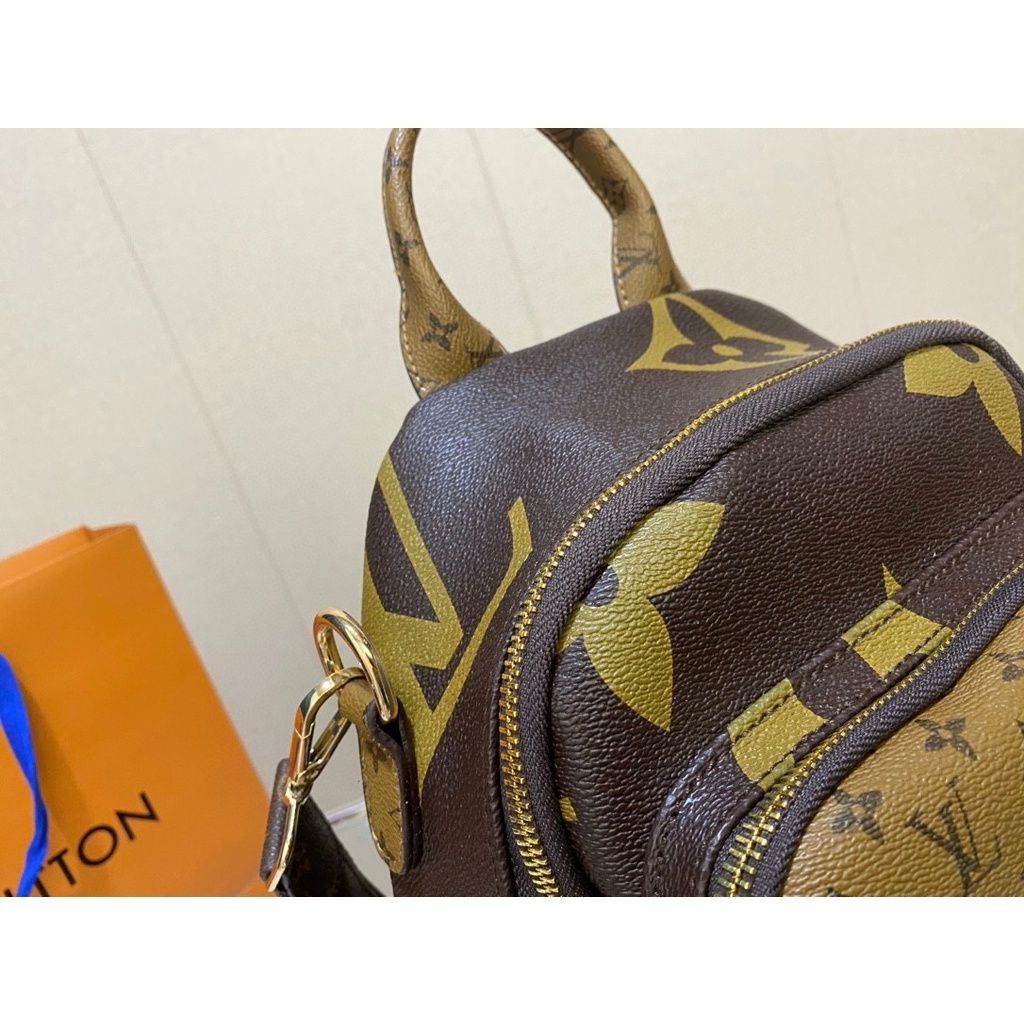 sg-11134201-7rbne-loqmghdfqy0581