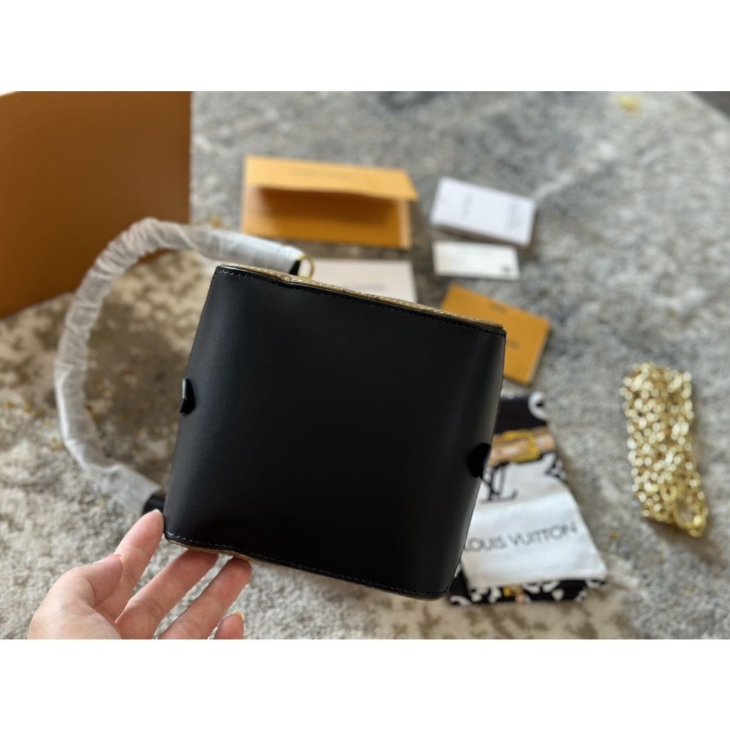 sg-11134201-7rbk7-lnty41vgjoym6e