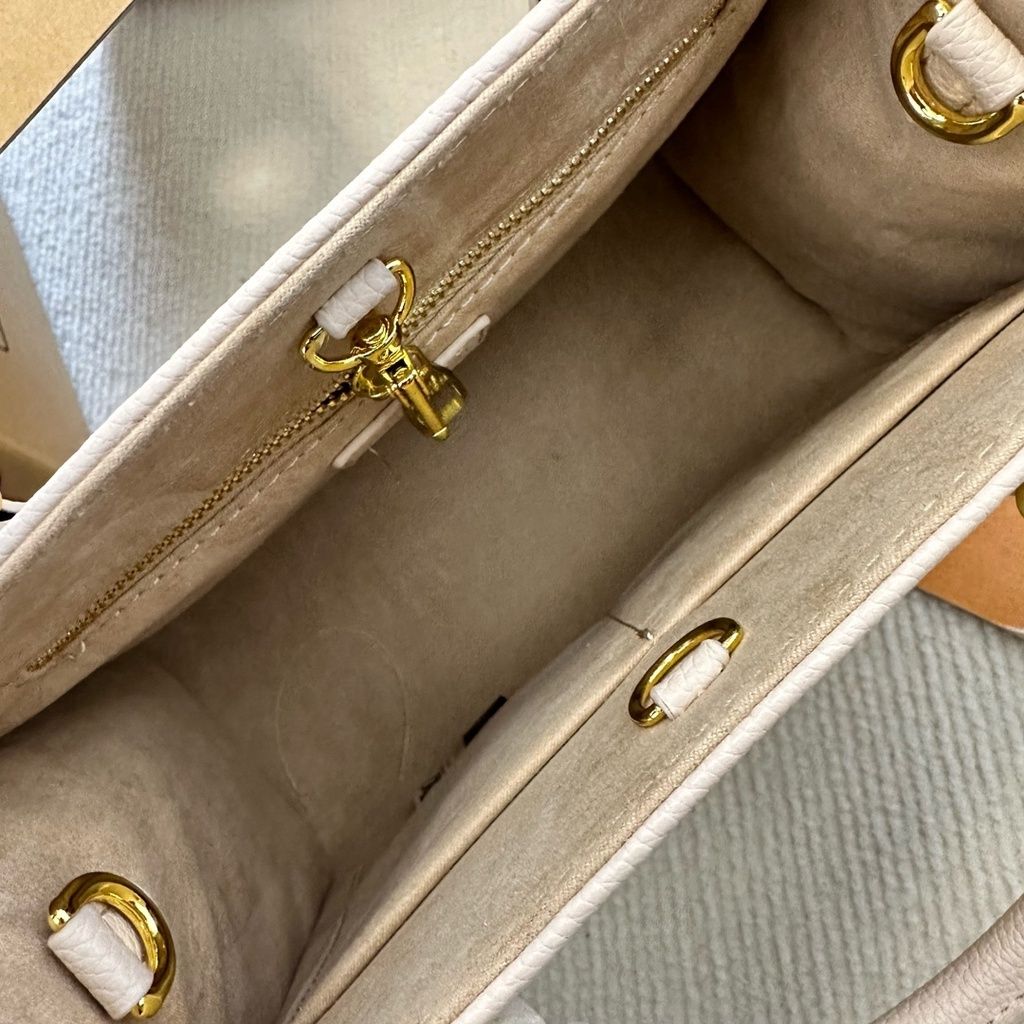 sg-11134201-7rbmu-lo7q0adnga6i29