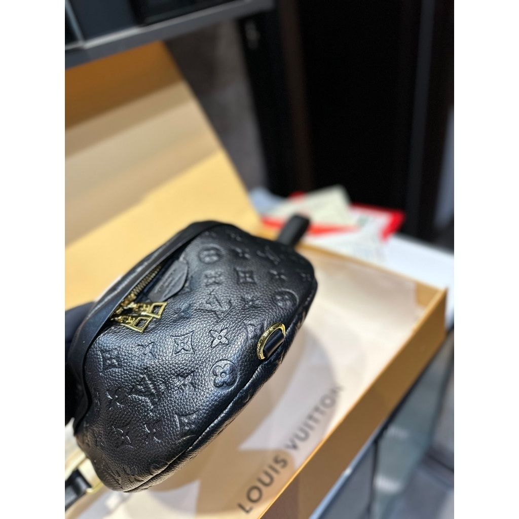 sg-11134201-7r9at-llrxysyx4iw9a9