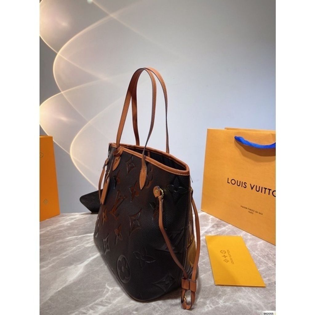 sg-11134201-7rblc-lomcl5b50d3349