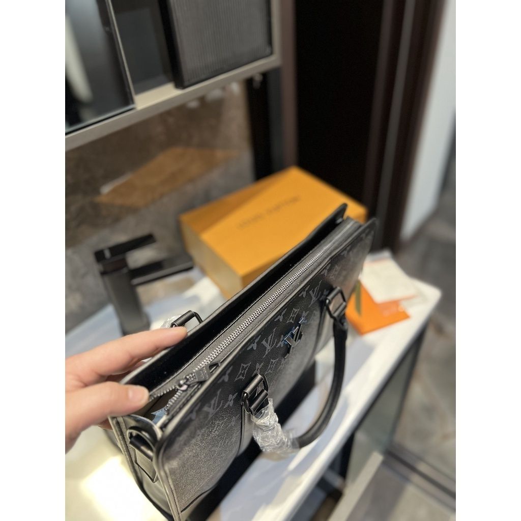 sg-11134201-7rblg-lnscqz2ea5s89a