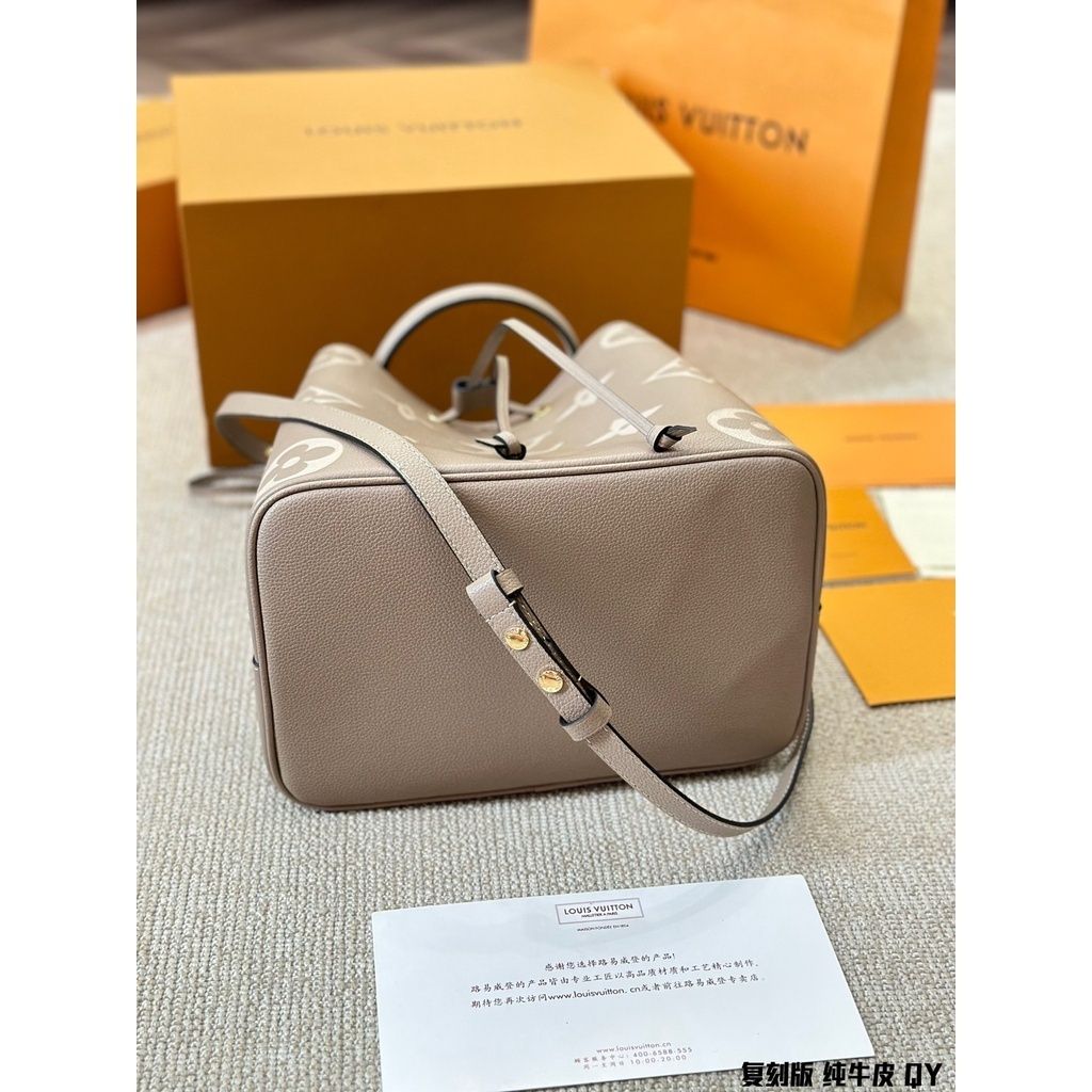 sg-11134201-7rbk1-louxuxn0ui32ca