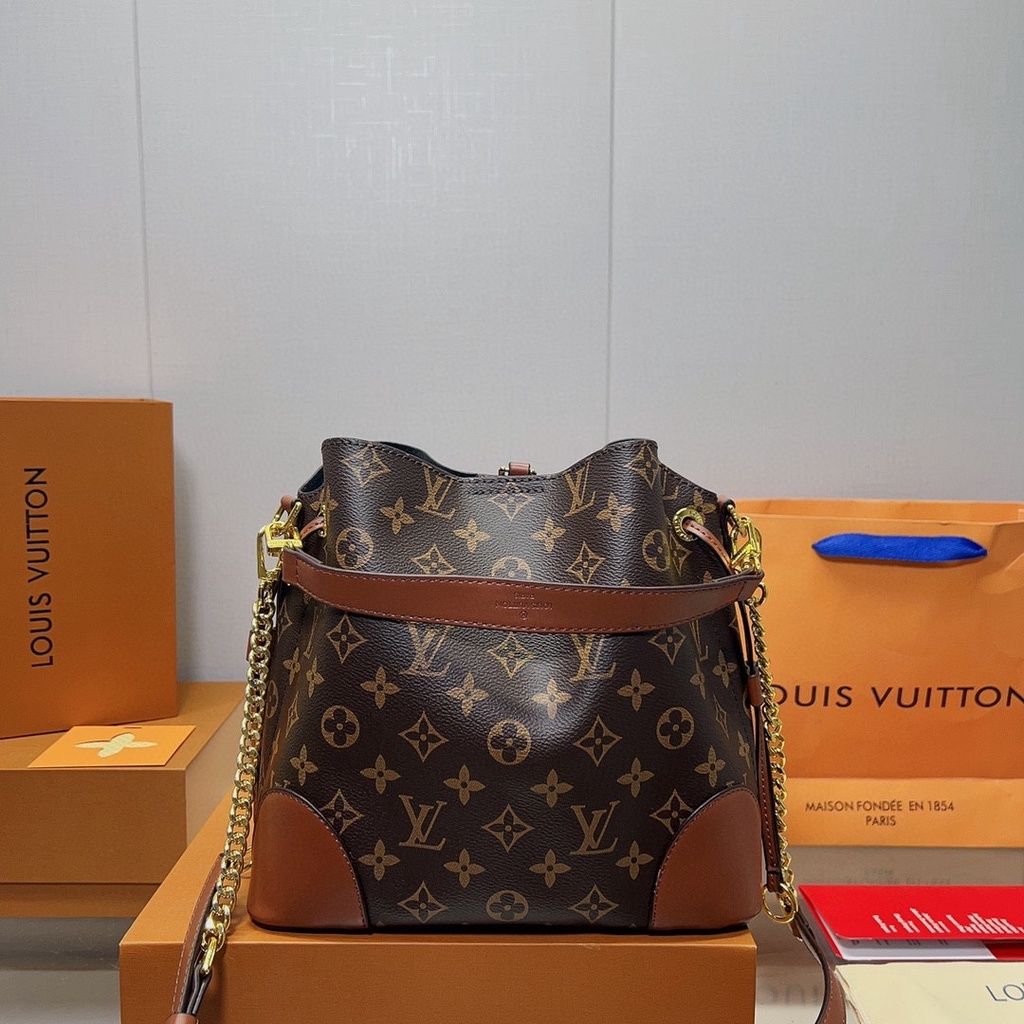 sg-11134201-7rbn6-lo7q2odln545af