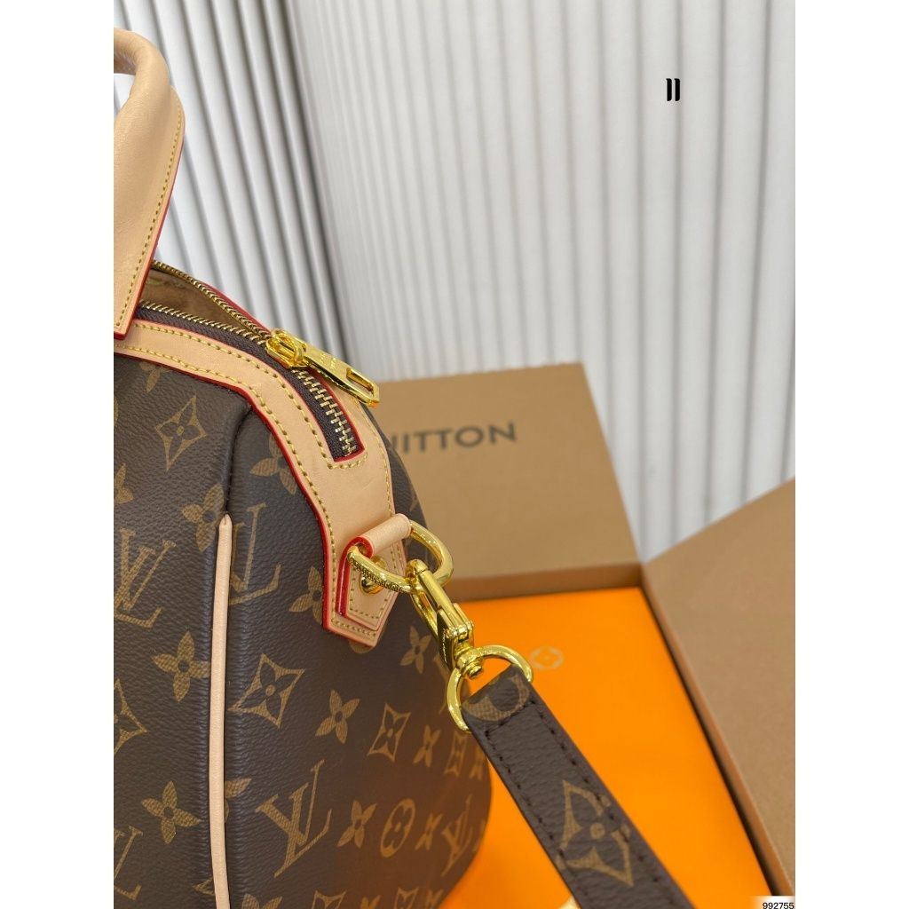 sg-11134201-7rbli-lny0rvxa6v9k49