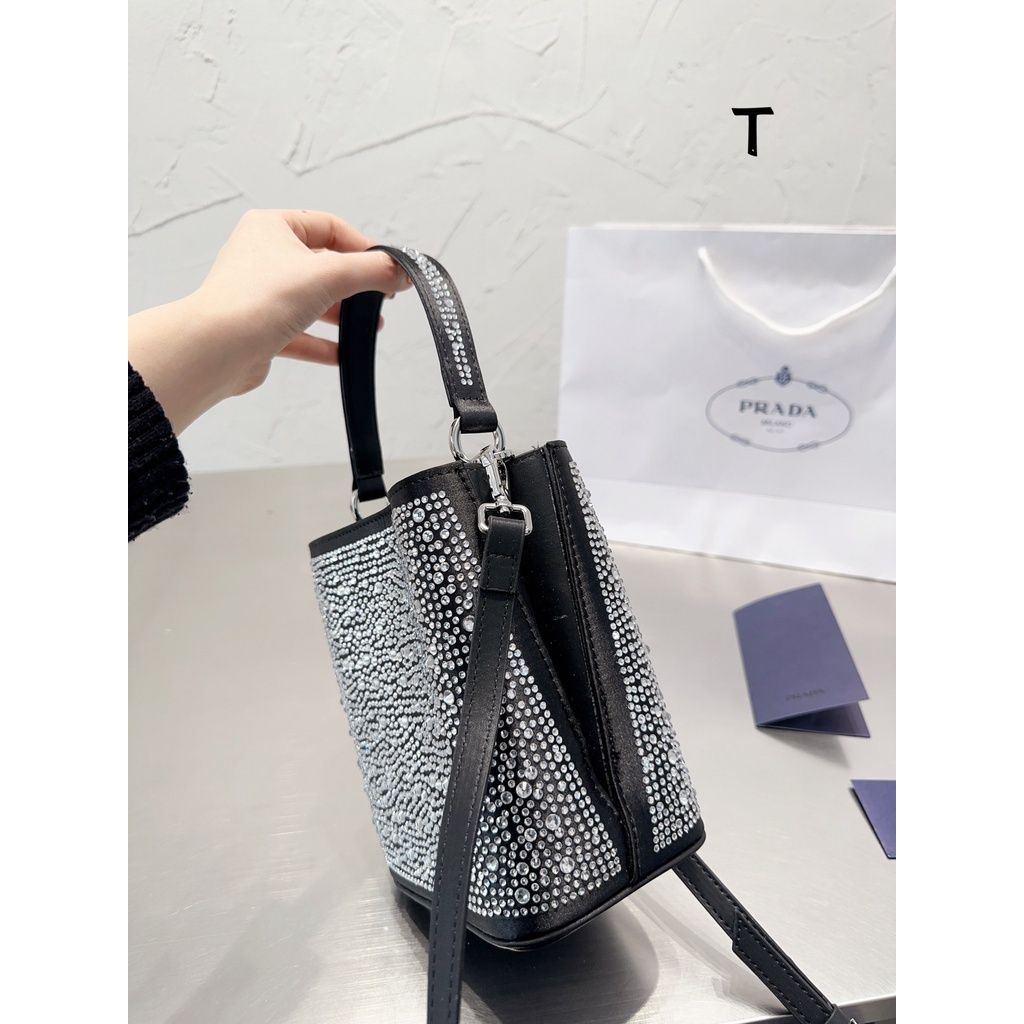 sg-11134201-7rbkj-lp4t5cw6c9zu00