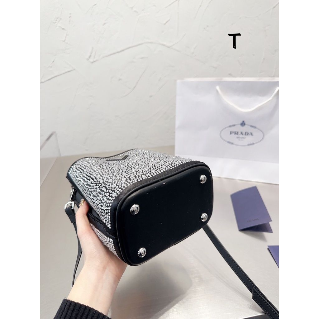 sg-11134201-7rbmf-lp4t5gdbdcnr07