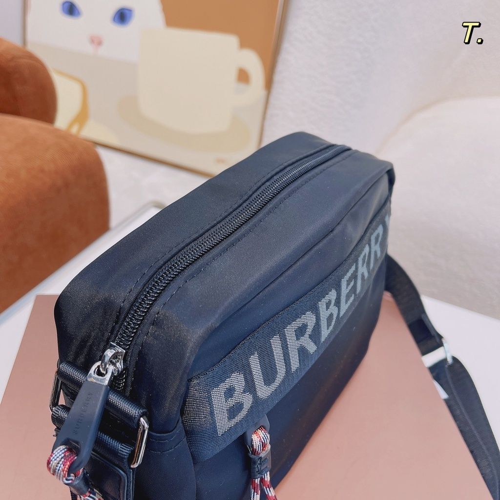 sg-11134201-7rbmp-loawl00yu0ylee