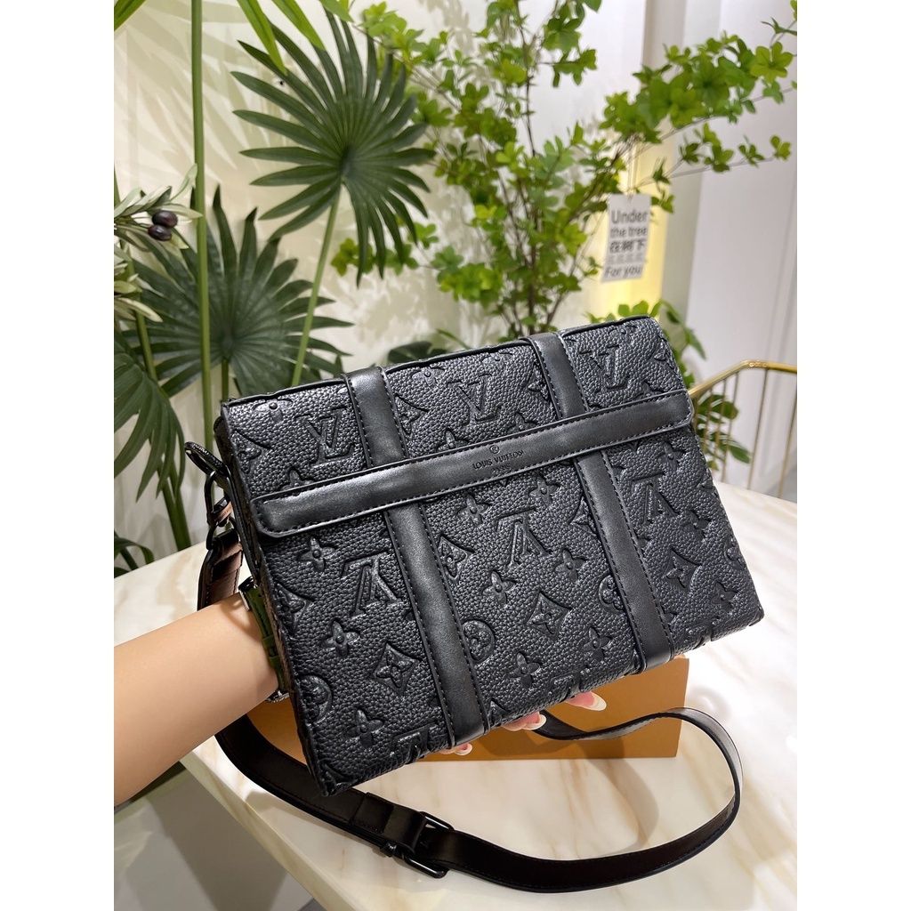 sg-11134201-7rblv-lo7q2biifev70b