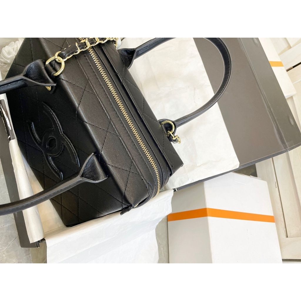 sg-11134201-7rbl3-loz3bakoow6592