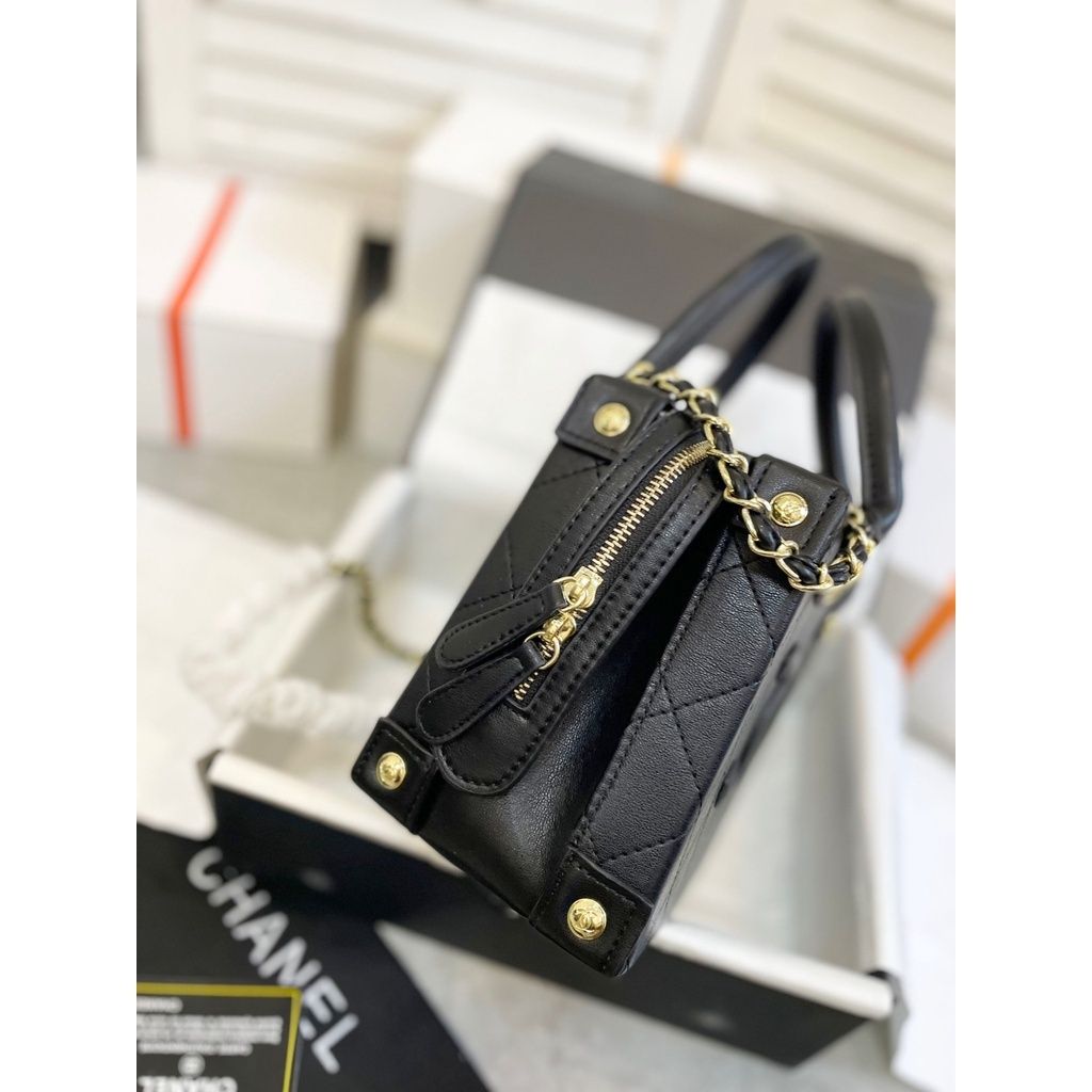 sg-11134201-7rbn6-loz3baww9uk38c