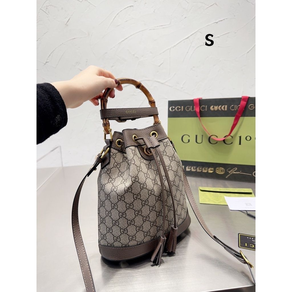 sg-11134201-7rbkf-loaxfxbbo7jq8b