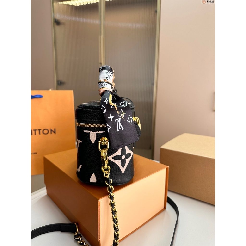 sg-11134201-7rbmn-lny0svmhy46o2f