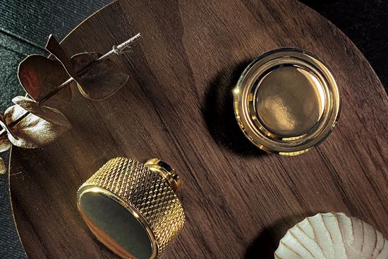 FURNIPART HANDLE | Golden Parade