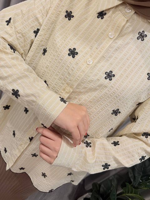 photo_6208477893726244705_y