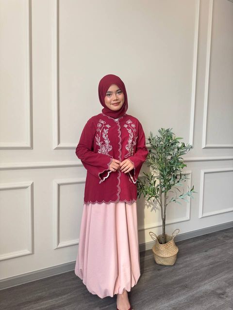 photo_6226720599812279611_y