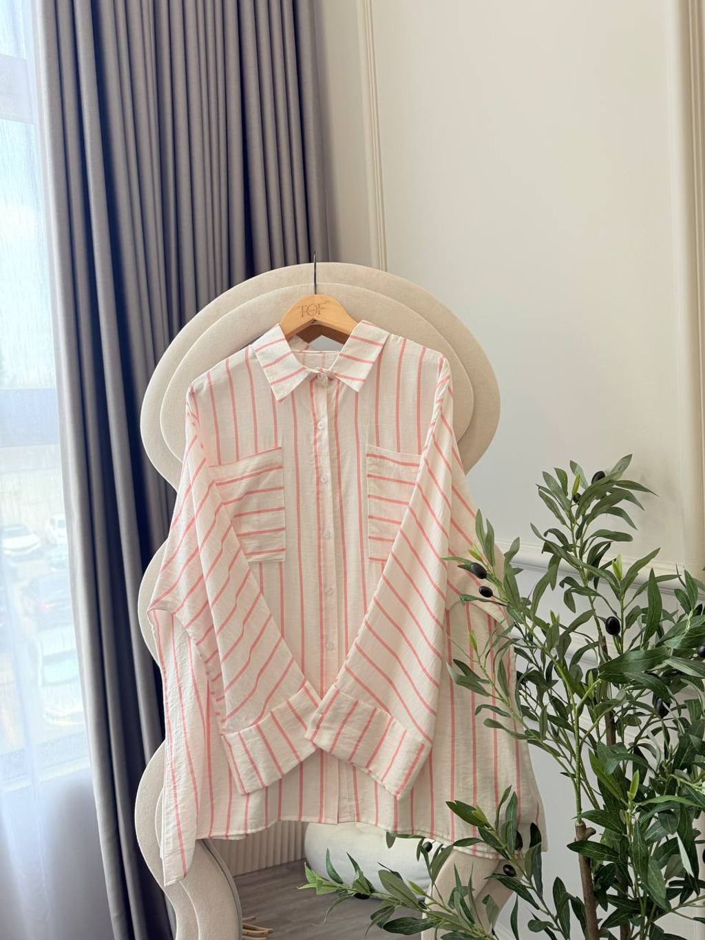 photo_6228822629821386063_y